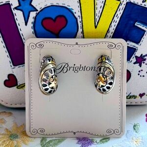 Brighton 2 Tone Daisy Post Earrings
